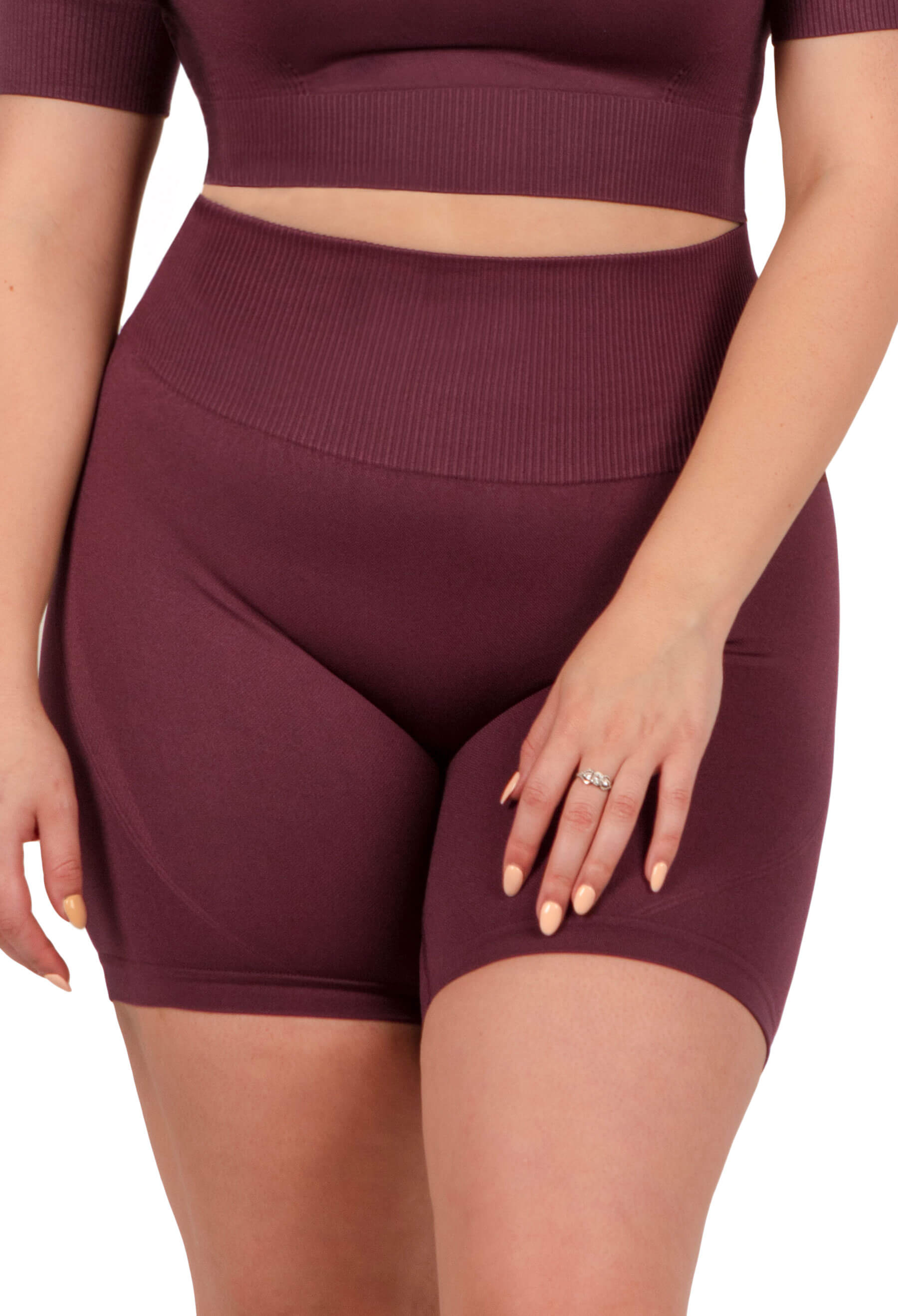 Seamless High Waist Midi Biker Shorts